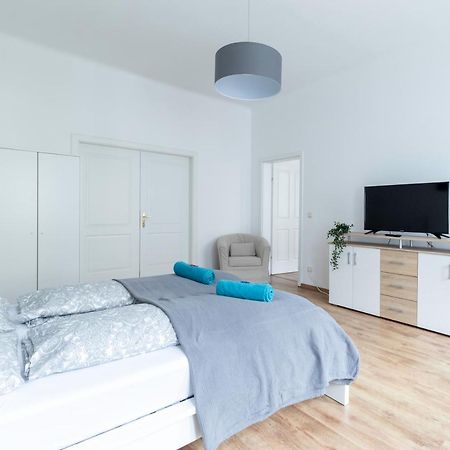 Comfortable, Specious Apartment With Inner Garden- Marzstrasse Apartments Βιέννη Εξωτερικό φωτογραφία